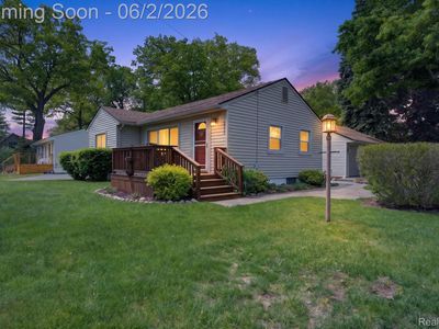 3993 Maiden Dr