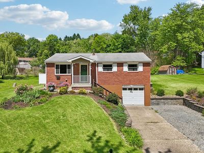 814 Dressel Rd
