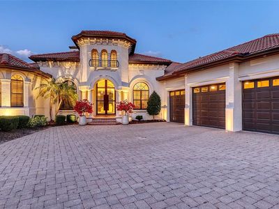 6819 Dominion Ln