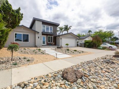 944 Larissa Ct