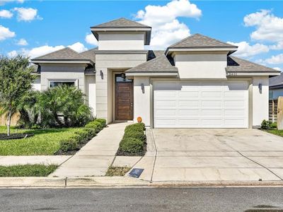 3401 Showboat Dr