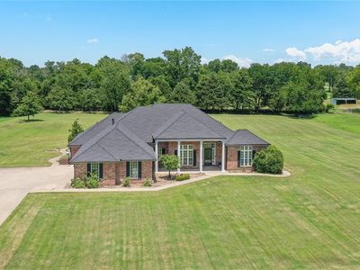 2792 W Northbrook