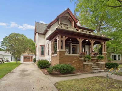 226 Forest Ave