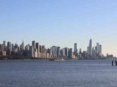 129 The Promenade