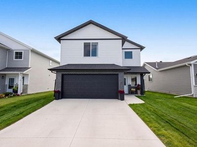 1235 Rachel Dr W