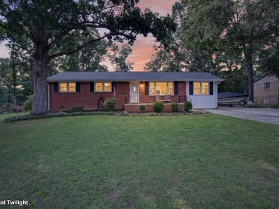 200 Creighton Dr