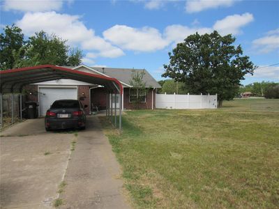 Property at 602 S 4th St, Tecumseh, OK