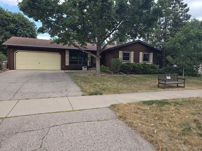2601 Muir Field Rd