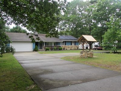 27 Poplar Ave