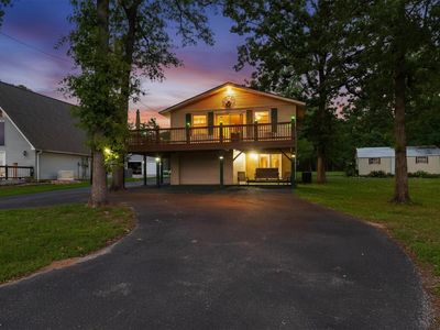 439 Lakeview Hbr