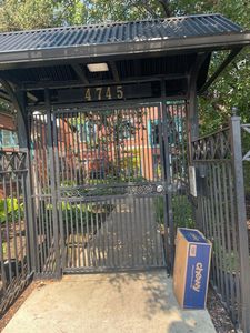 4745 N Ravenswood Ave APT 408