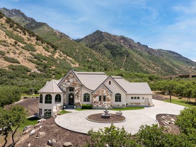 1454 E Bald Mountain Cir