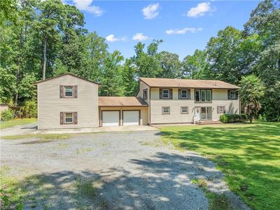 Property at 12255 Waterview Trl, Carrollton, VA