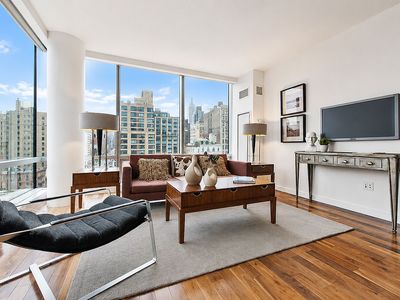 166 W 18th St APT 8B