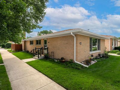 Property at 9457 Lawler Ave, Skokie, IL