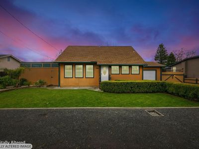 203 Cockrobin Avenue