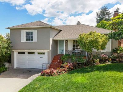 811 Nevada Ave