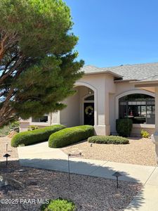 528 Miracle Rider Rd