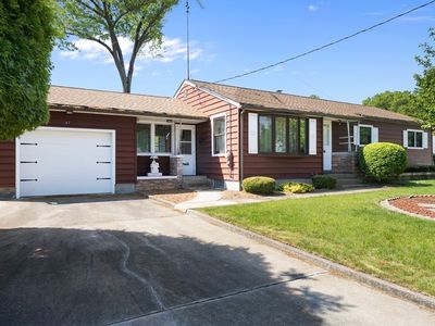 67 Manning St