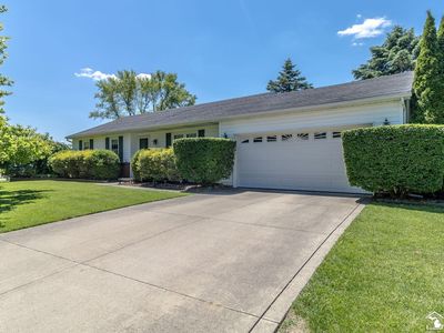 1955 Brookton Dr