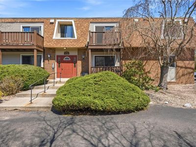 27 School St APT 1N