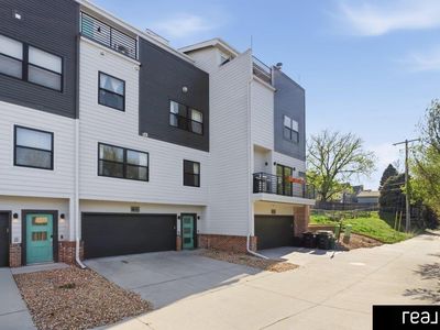 3117 Mayberry Plz