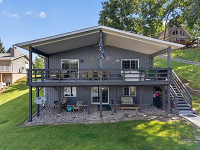 2 Clubhouse Dr