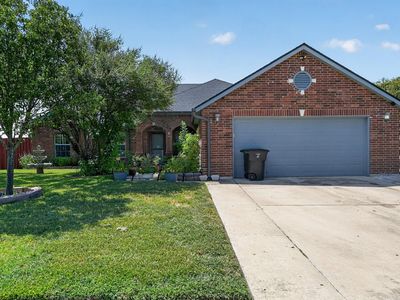 1704 Prestige Loop
