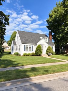607 Woodlawn Ct