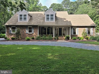 6889 Travelers Rest Cir