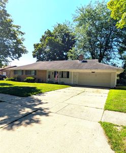 3323 Peale Dr