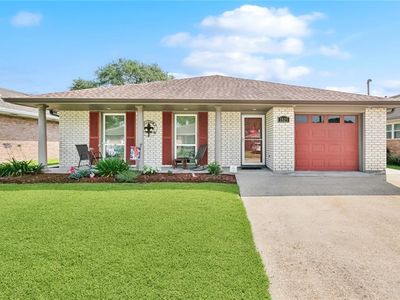 1525 Hackberry Ave