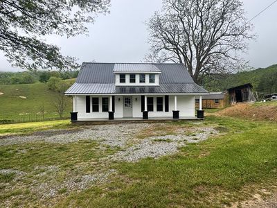 Property at 520 Rimrock Ln, Independence, VA