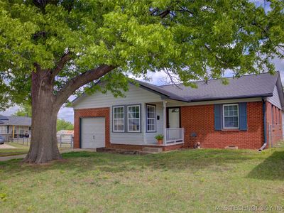 1803 S Maplewood Ave