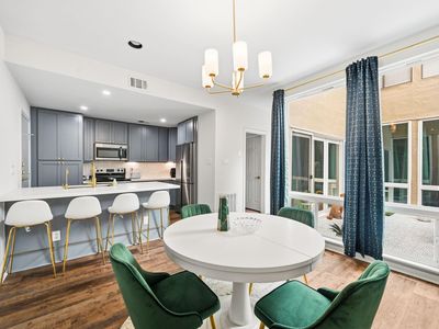 1116 Bering Dr APT 25