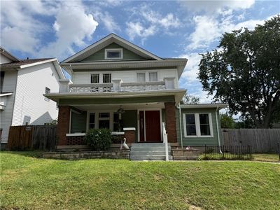 550 Santa Cruz Ave