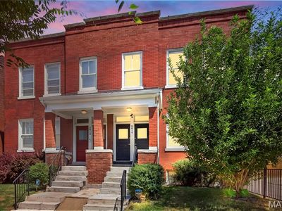 2617 Armand Pl
