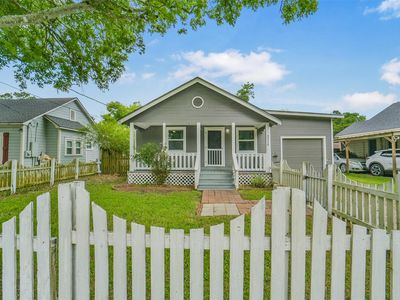 3214 North Ave