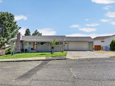 713 E 21st Pl