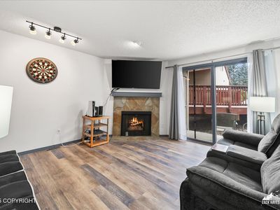 2440 Sentry Dr APT A106