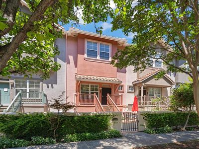 368 Meridian Ave