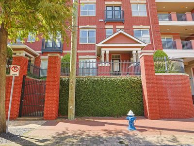 2400 McCue Rd APT 104