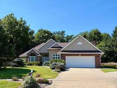 1004 Sampson Dr
