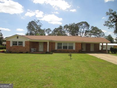 29 Pine Forest Ave