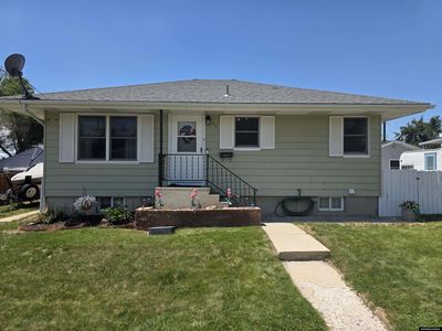 210 Agate St