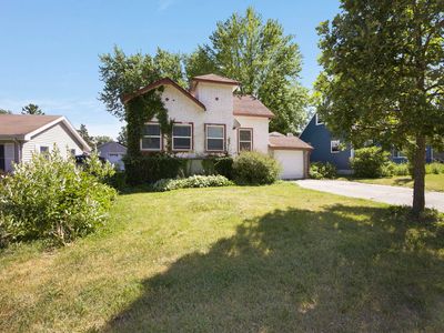 Property at 1349 Floresta Vis, Crystal Lake, IL