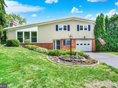 4158 Trowbridge Rd
