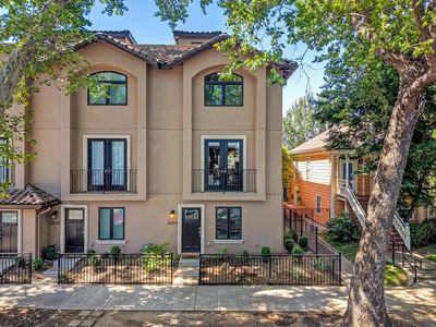 3024 I St