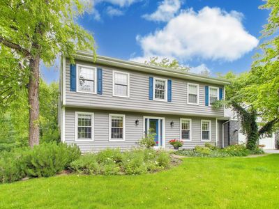 Property at 924 Glen Oak Dr, Sleepy hollow, IL