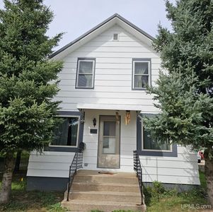 Property at 408 E E St, Iron Mountain, MI